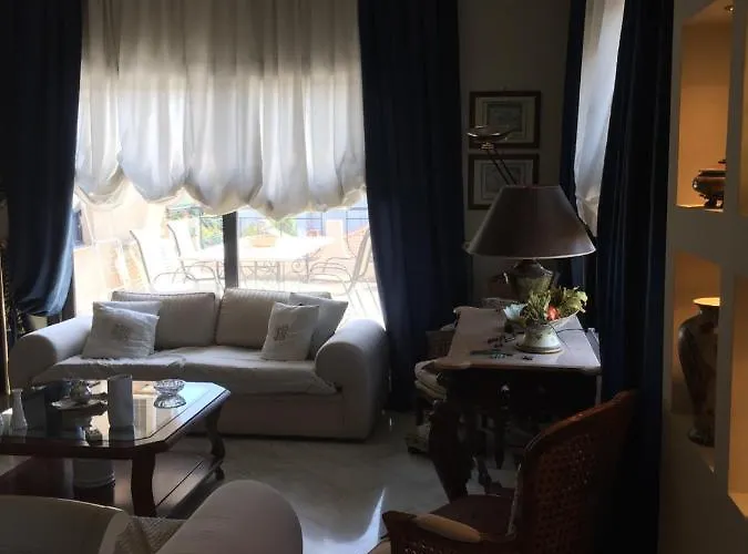 The A Project, Deluxe Suites